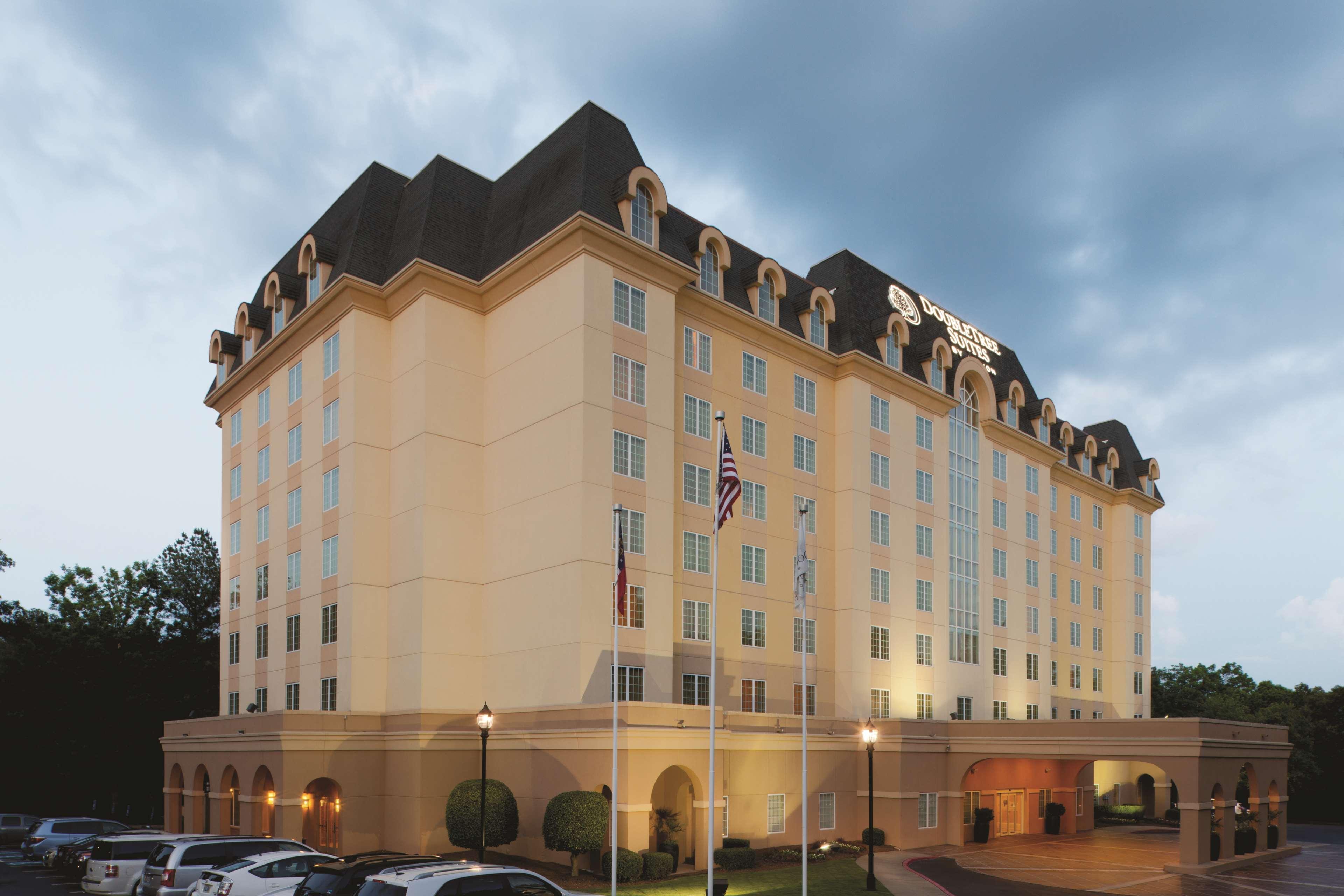 Doubletree Suites By Hilton At The Battery Atlanta Smyrna Exterior photo