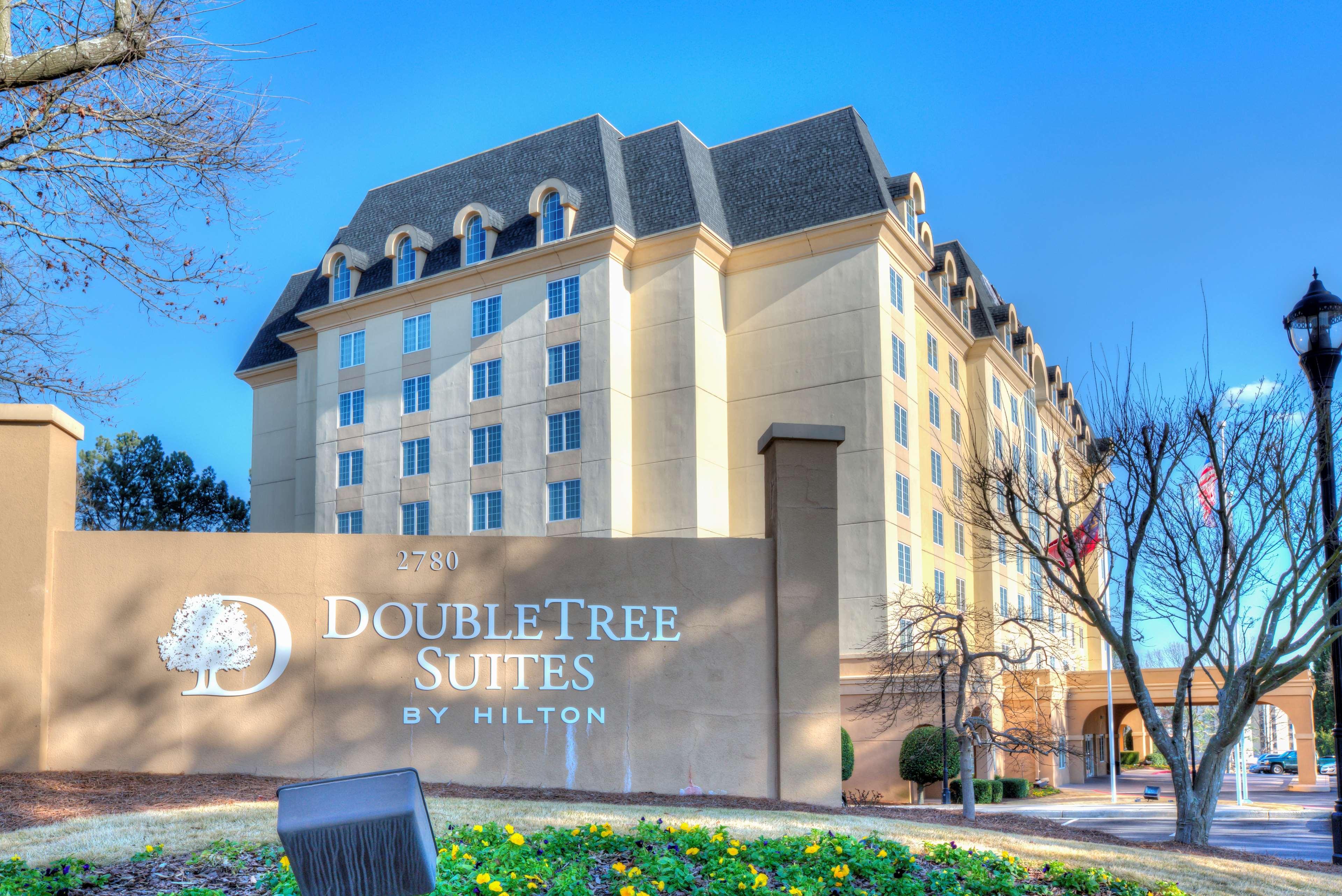 Doubletree Suites By Hilton At The Battery Atlanta Smyrna Exterior photo